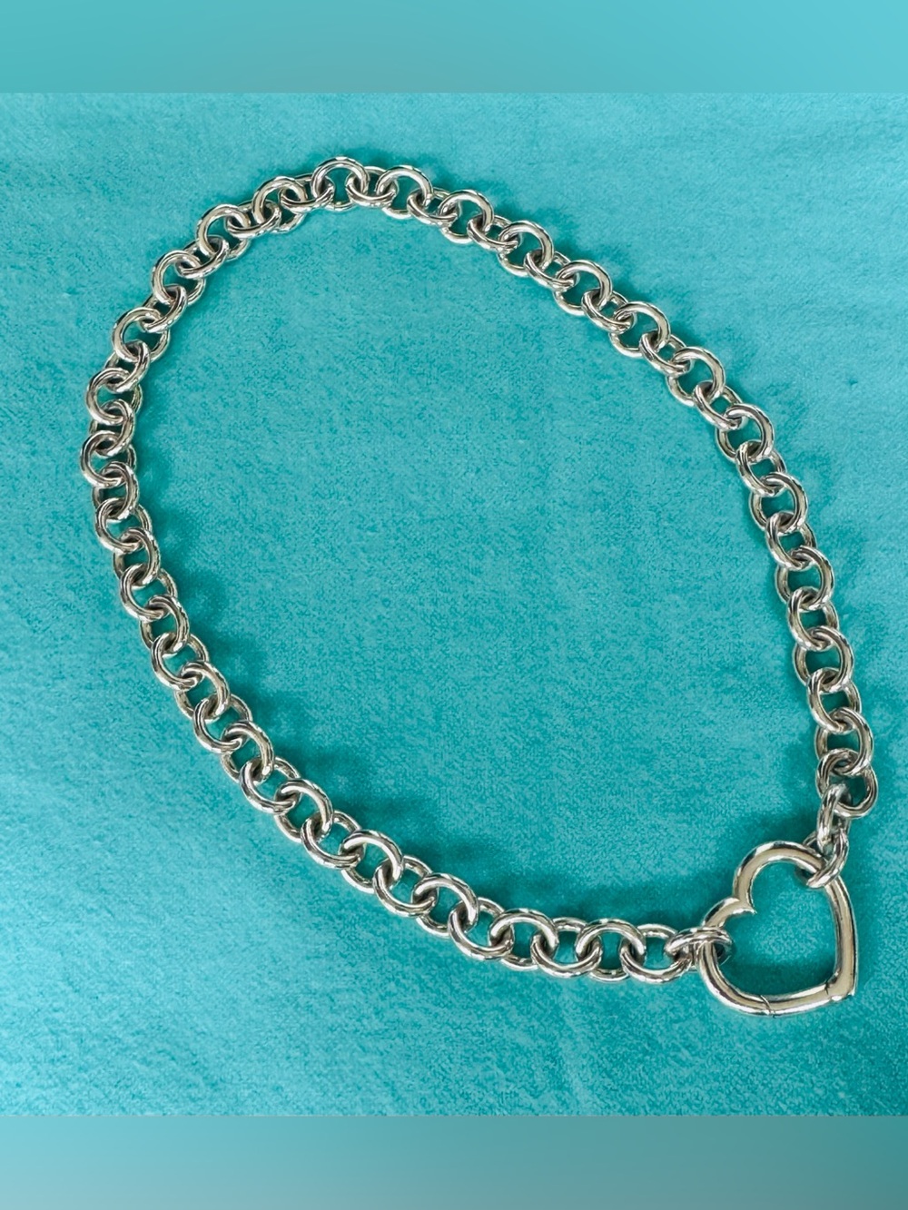 Tiffany & Co. Necklace Sterling Silver 925  Chain, Open Heart 16 Inches